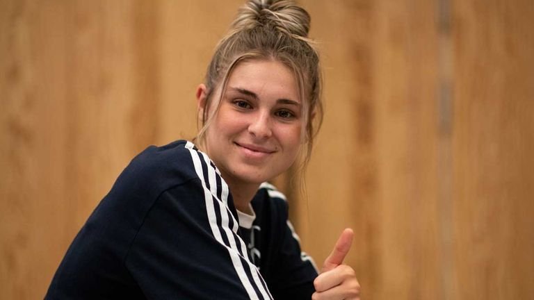 Jule Brand Freund – Alles über Privatleben, Beziehung und Karriere der deutschen Fußballerin Jule Brand Freund – Alles über Privatleben, Beziehung und Karriere der deutschen Fußballerin